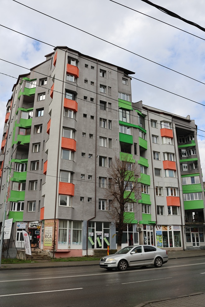 Bloc 120, strada 1 Decembrie 1918