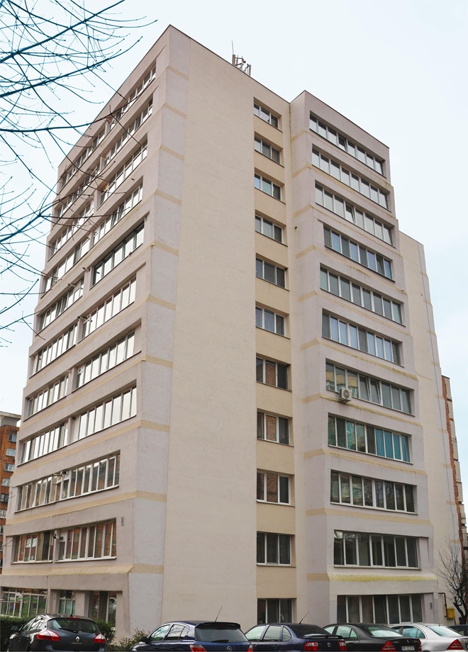 Bloc 7, strada Avram Iancu